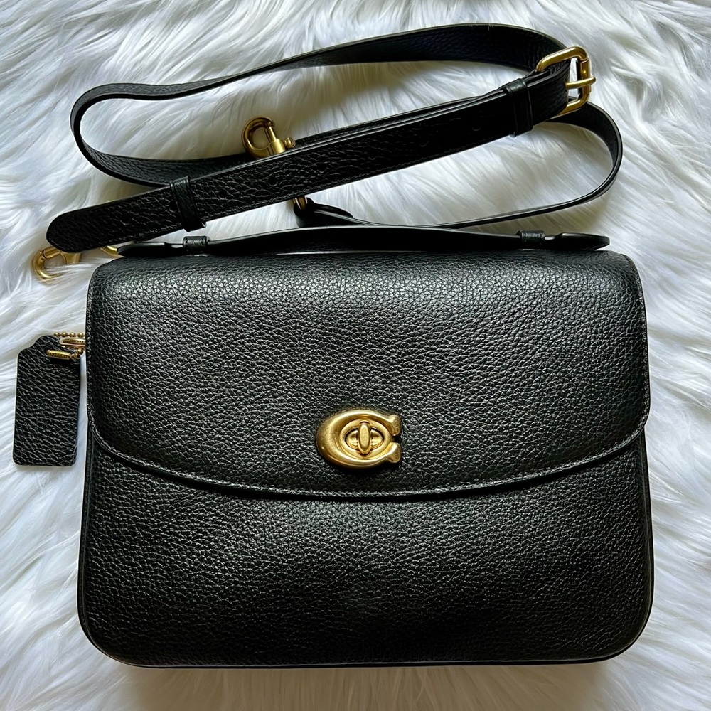 COACH Cassie shoulder crossbody bag in soft pebbled leather 💯 authentic